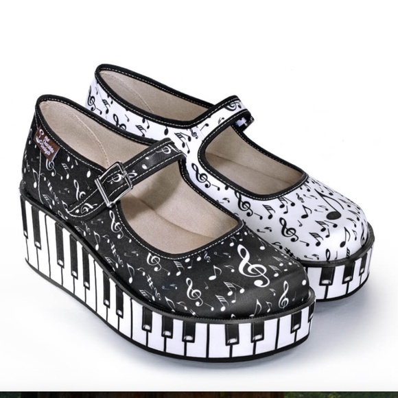 Hot Chocolaticas Design Thank You Music Women's Mary Jane Platform Size 10 EU 40 - Picture 1 of 15
